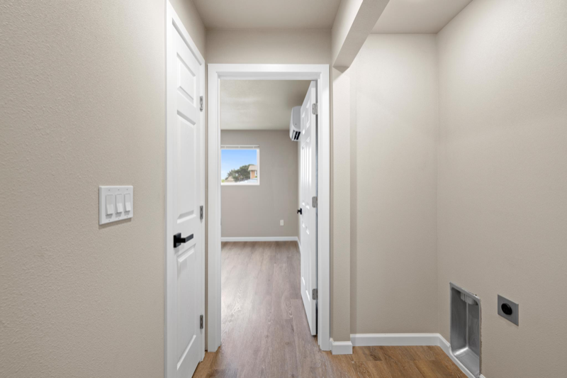 1119 N Buchanan St #C - Photo 5 of 8