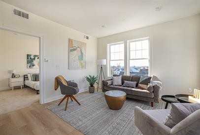 55 Monk St - Photo 3 of 30