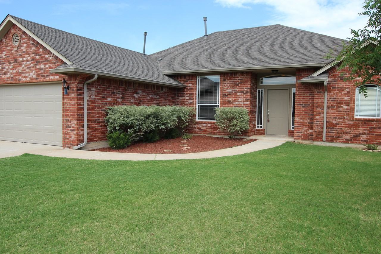 3816 Ashley Terrace - Photo 2 of 25