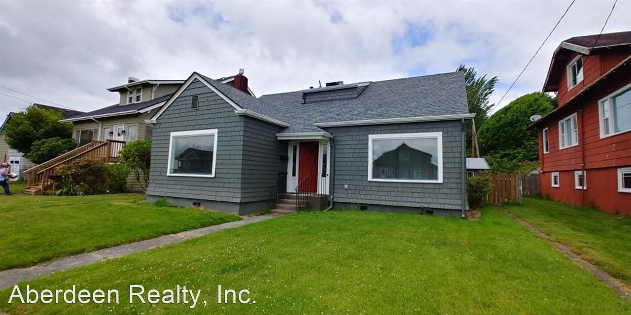 508 Simpson Ave, Aberdeen, WA 98520 4 Bedroom Apartment for Rent