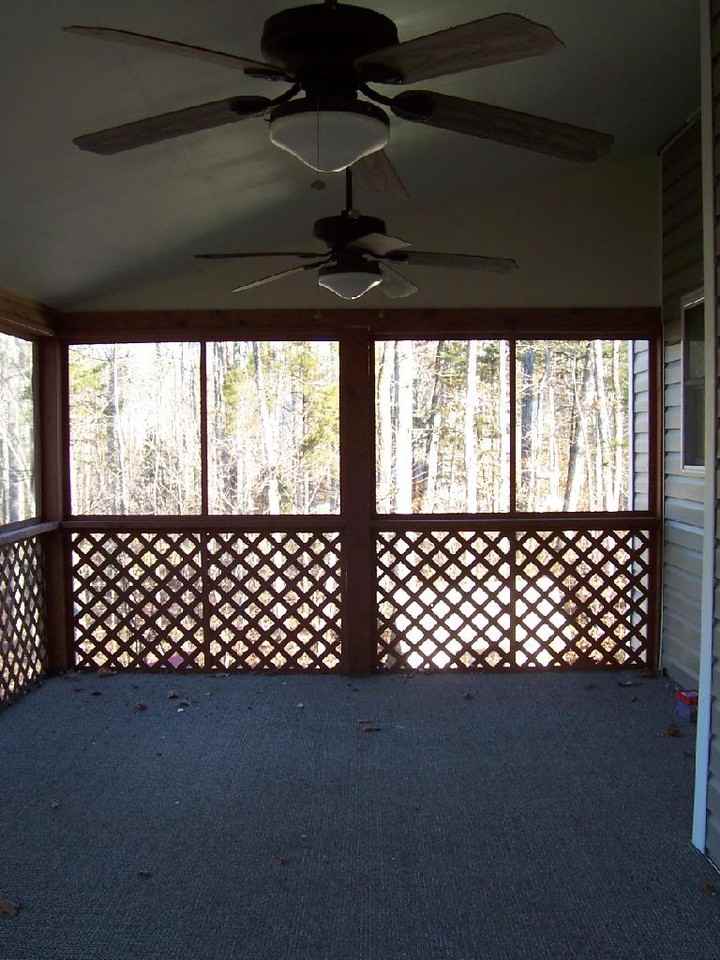 1587 Brooks Edge Ct - Photo 2 of 7