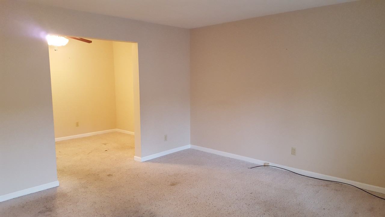 2539 Grayford Walk - Photo 2 of 10