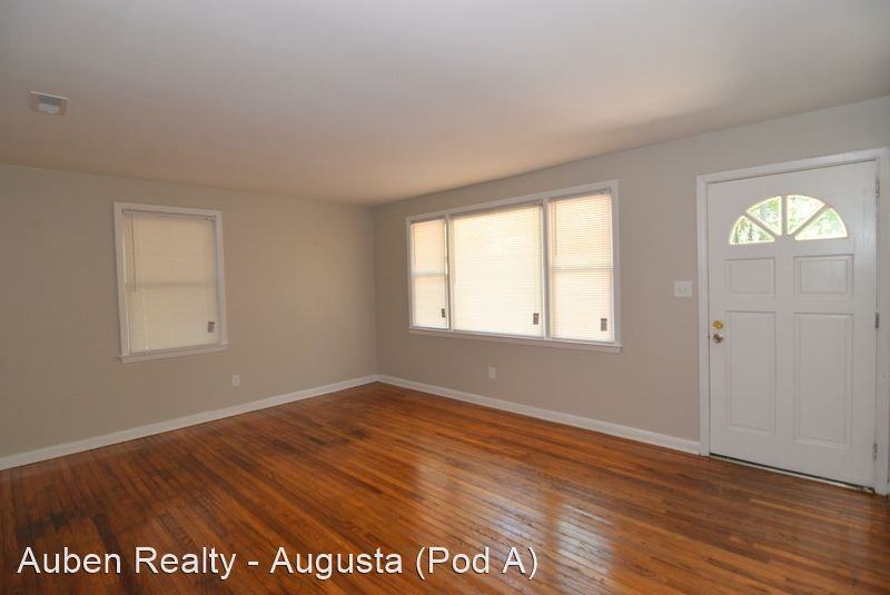 617 Jefferson Dr - Photo 2 of 23