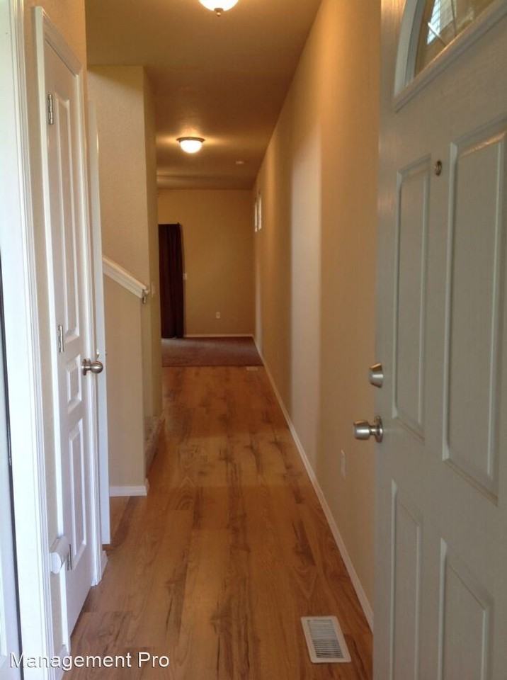 2891 W Lemhi St - Photo 3 of 17