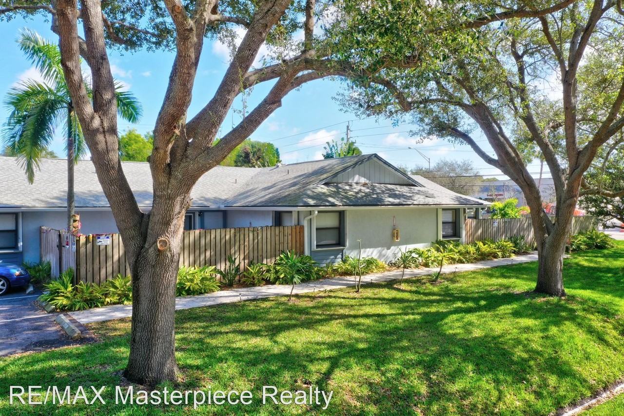 2906 Sw Port St Lucie Blvd, Port St Lucie, FL 34953 4 unit Rentals