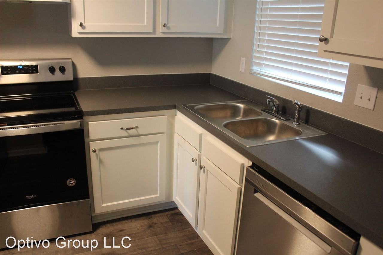 Oxford Hall Apartments 2650 Dean Rd, Jacksonville, FL 32216 Zumper