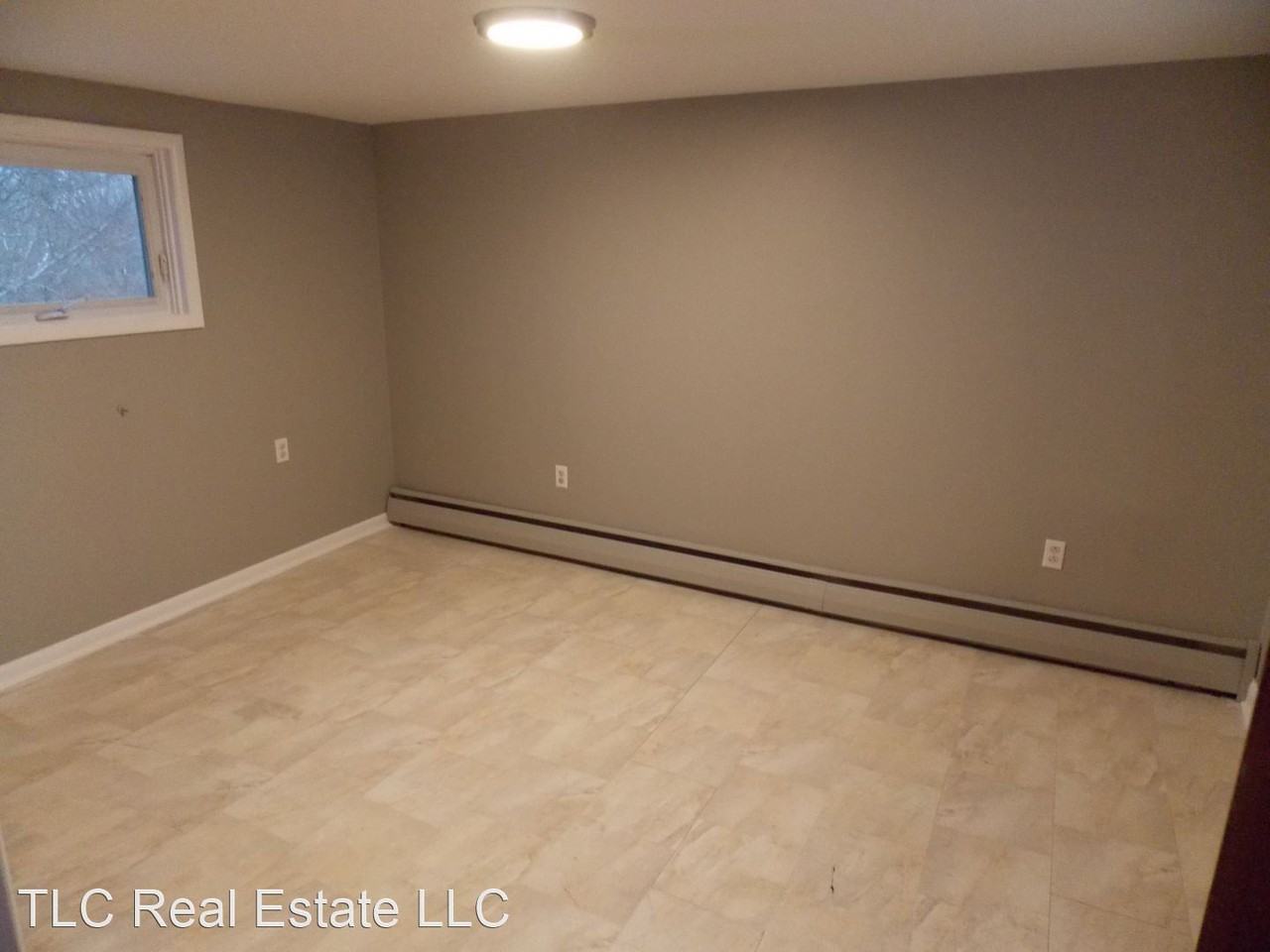89 Bridge St - Photo 2 of 16