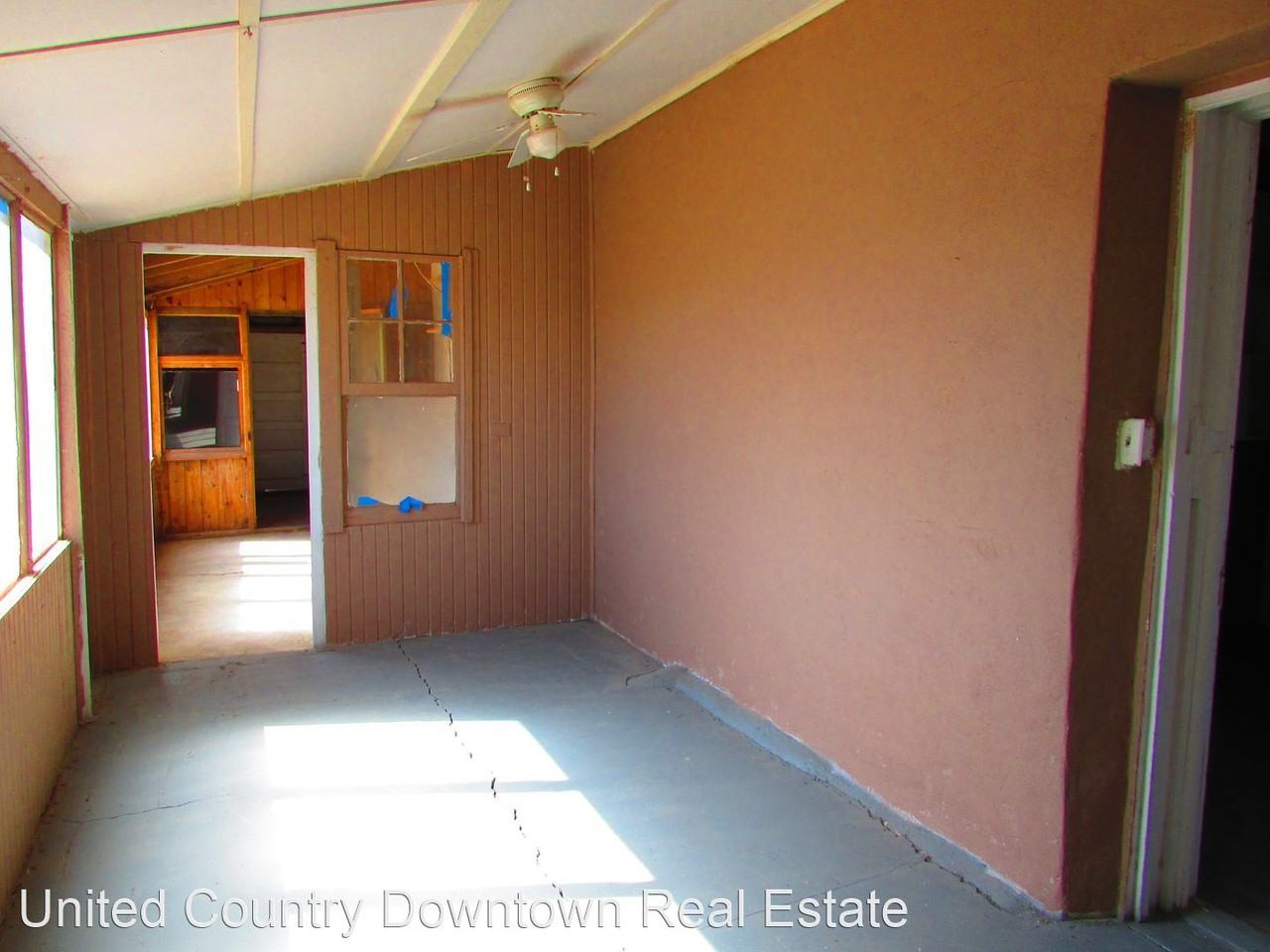 1520 Florida St Sw - Photo 2 of 11