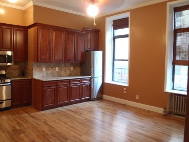 1801 Lombard St - Photo 2 of 4