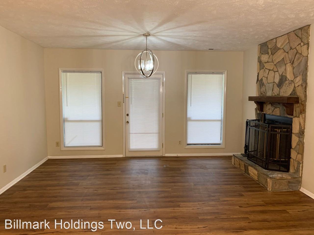1812 Tryon Dr #2