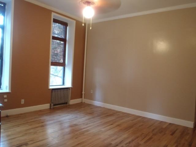 1801 Lombard St - Photo 3 of 4