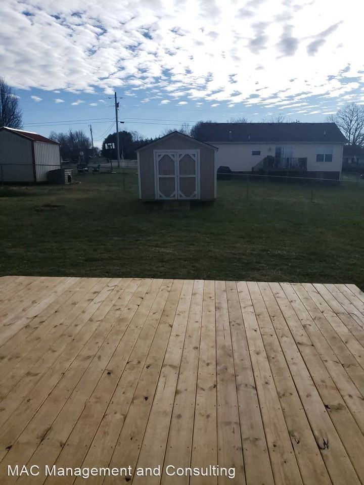 1748 Bouton Dr - Photo 2 of 18