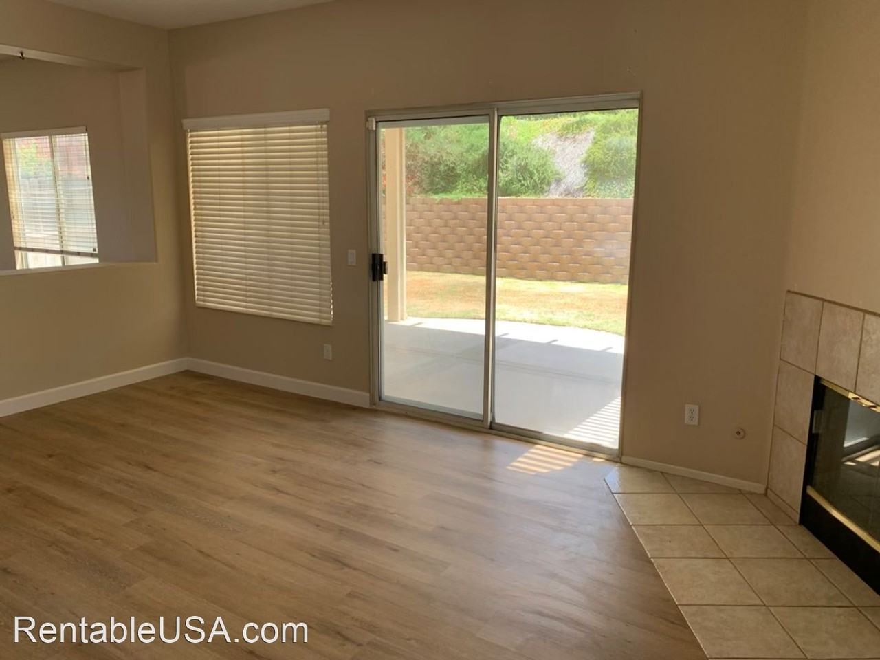 28452 Chaucer Rd - Photo 3 of 11