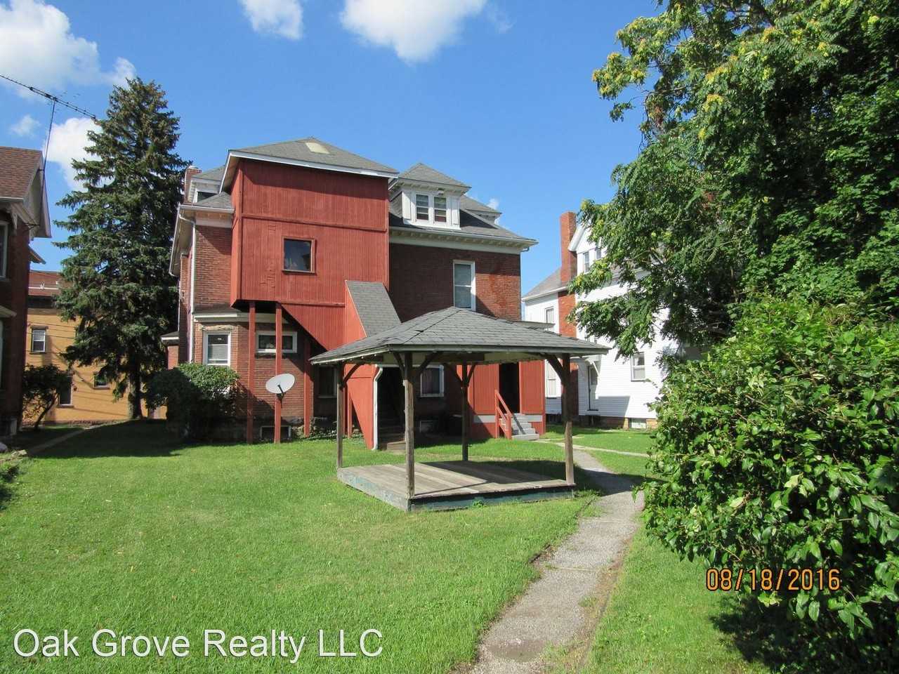 828 Church St - Photo 2 of 12