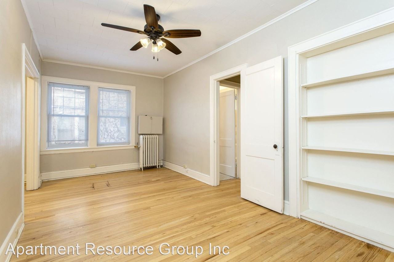 2880 James Ave S - Photo 2 of 9