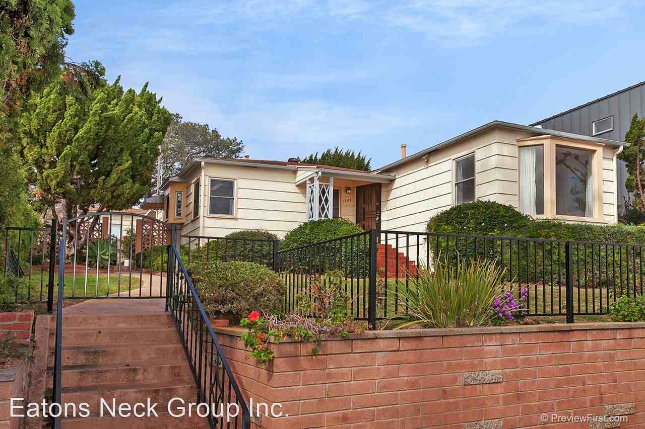 1240 Savoy St - Photo 2 of 20