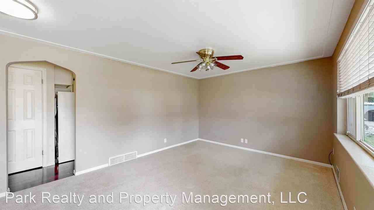 1420 S Depew St - Photo 2 of 27