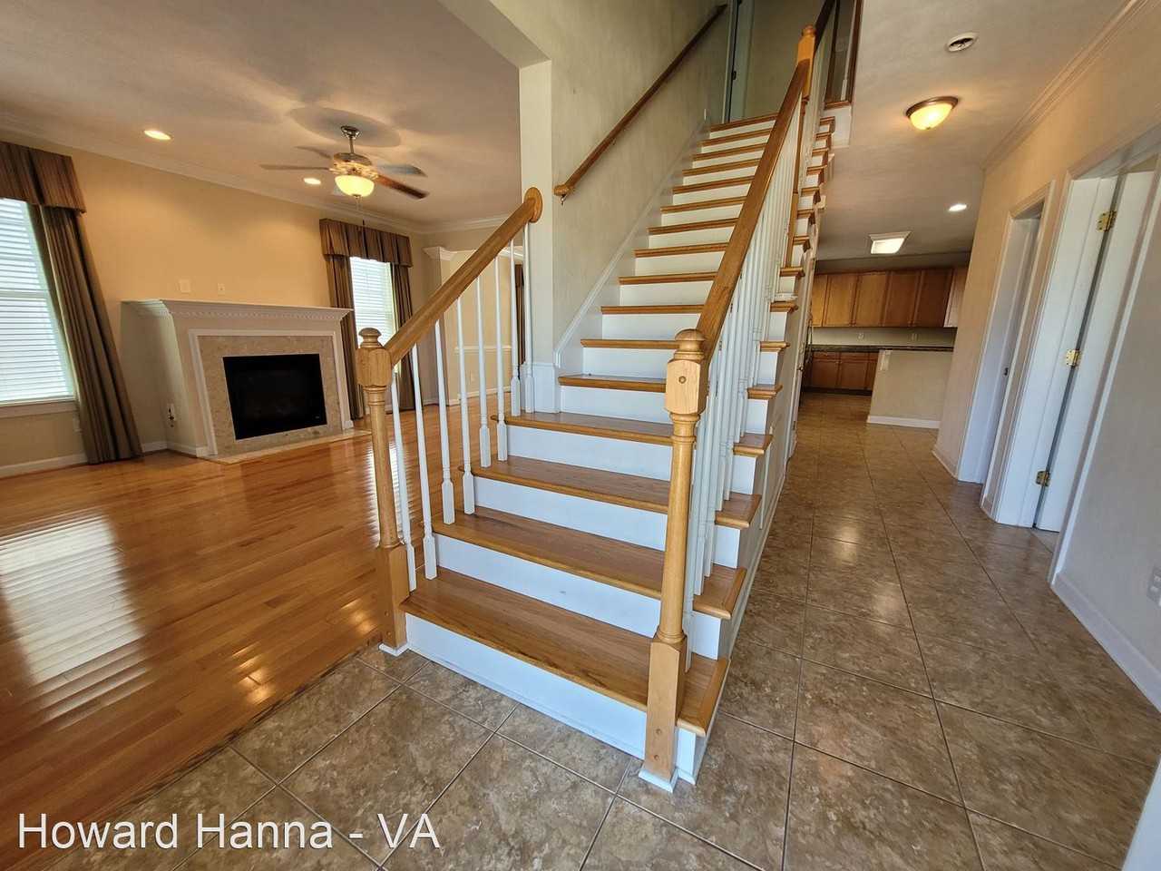 2715 E Ocean View Ave - Photo 2 of 29