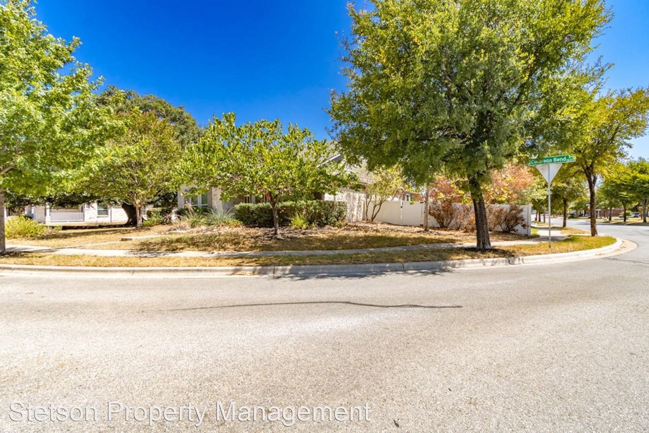 1600 Colorado Bend Dr - Photo 3 of 50