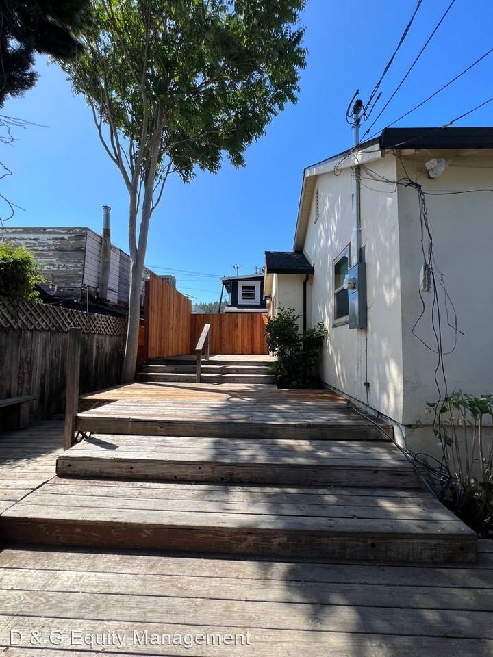 16222 - 16258 Main Street - Photo 2 of 20