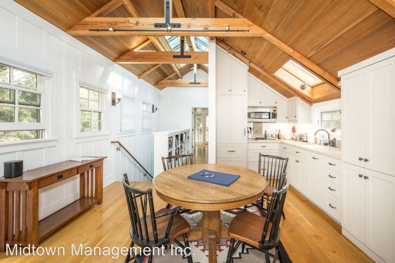 215 Cowper St - Photo 2 of 13