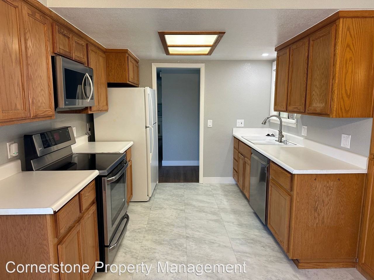 5750 Pontiac Dr - Photo 3 of 15