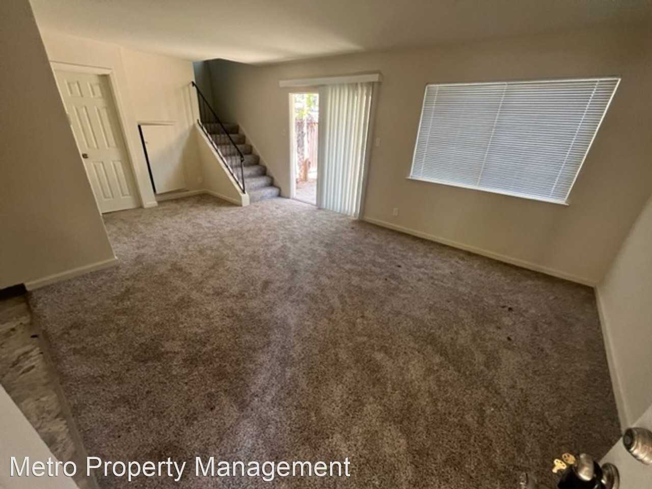 1220 Flora Ave - Photo 3 of 3