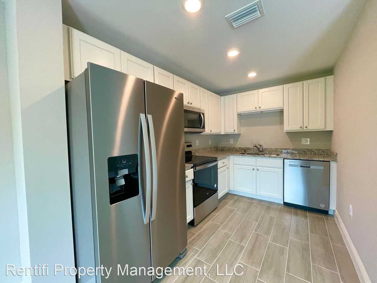 2271 Canal St - Photo 3 of 10