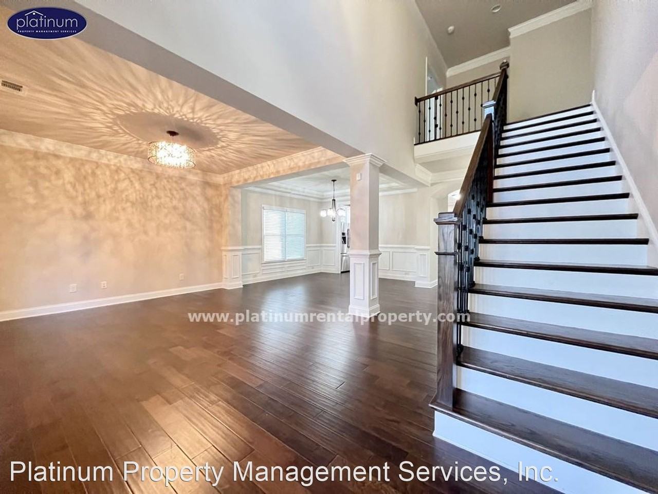 1662 Fairview Dr - Photo 3 of 29