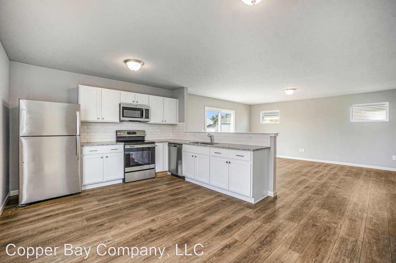 1742 Harper Grove Ln - Photo 2 of 23