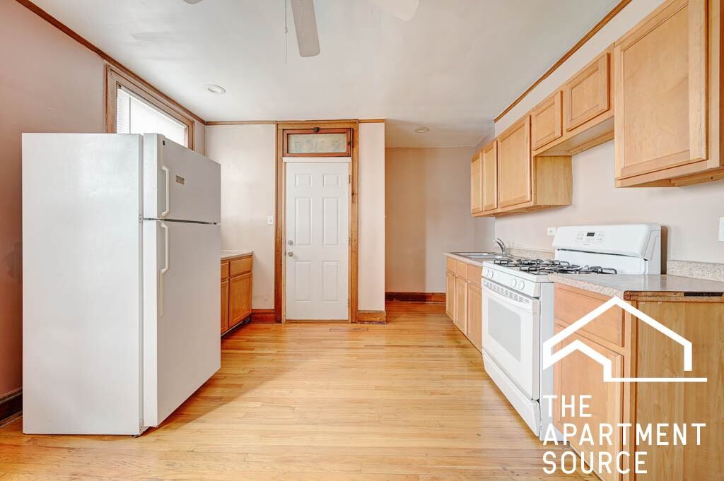 2618 N Kildare Ave #2 - Photo 2 of 9