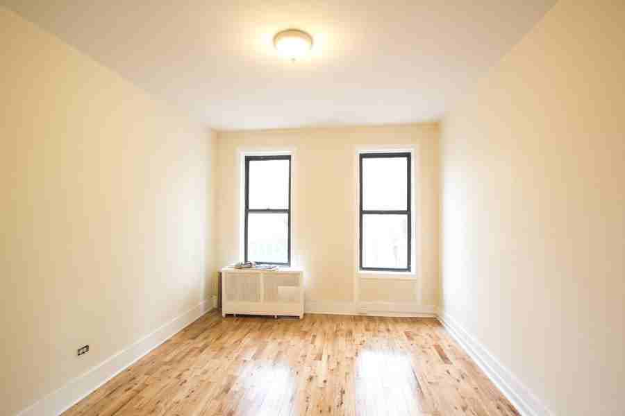 2nd Ave & East 59th St #3d