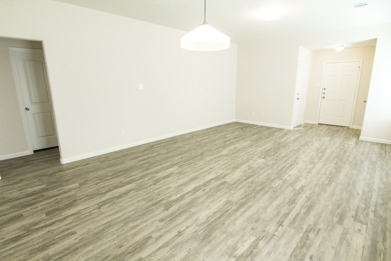 937 Fletcher Hills Ct - Photo 2 of 14