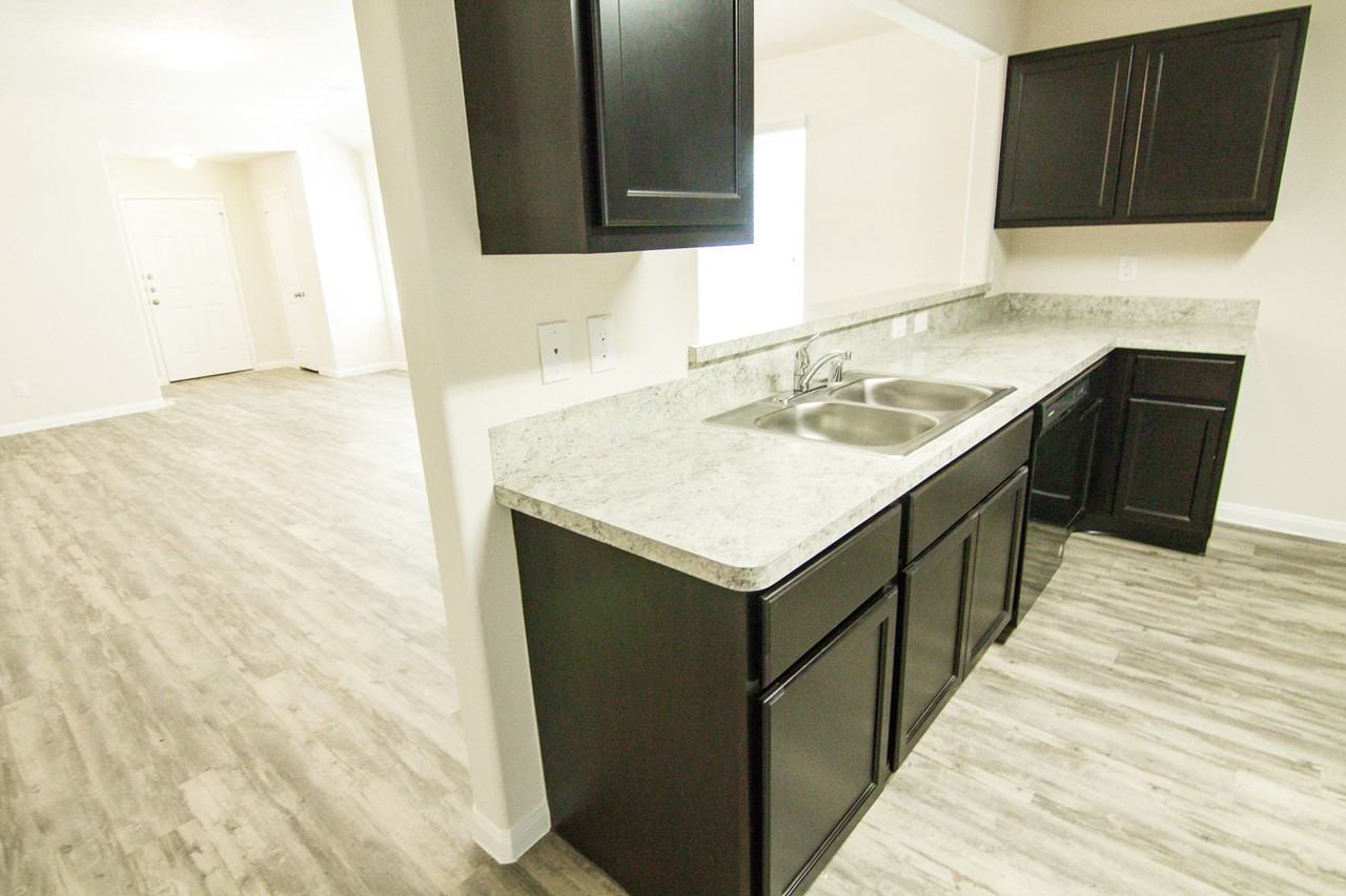 937 Fletcher Hills Ct - Photo 3 of 14