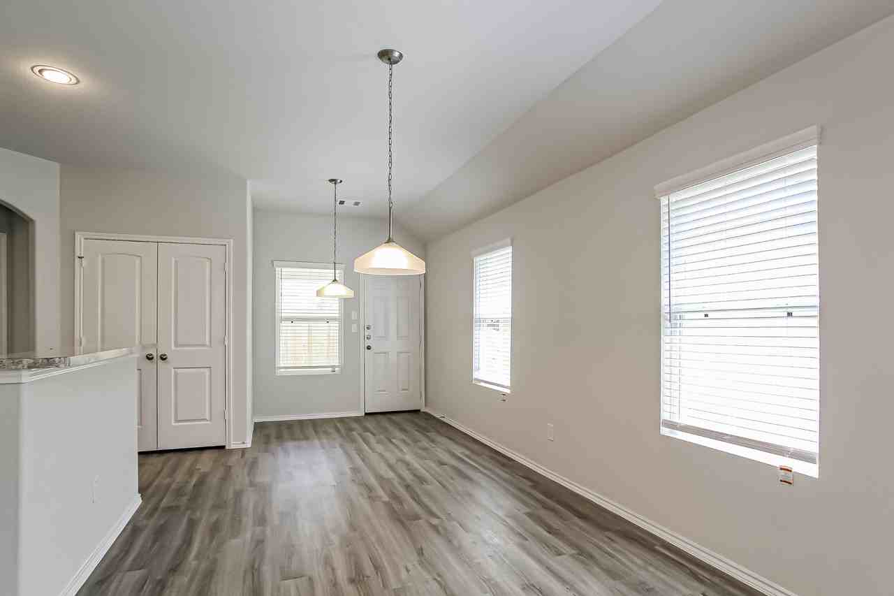 2468 Carp Dr - Photo 3 of 13