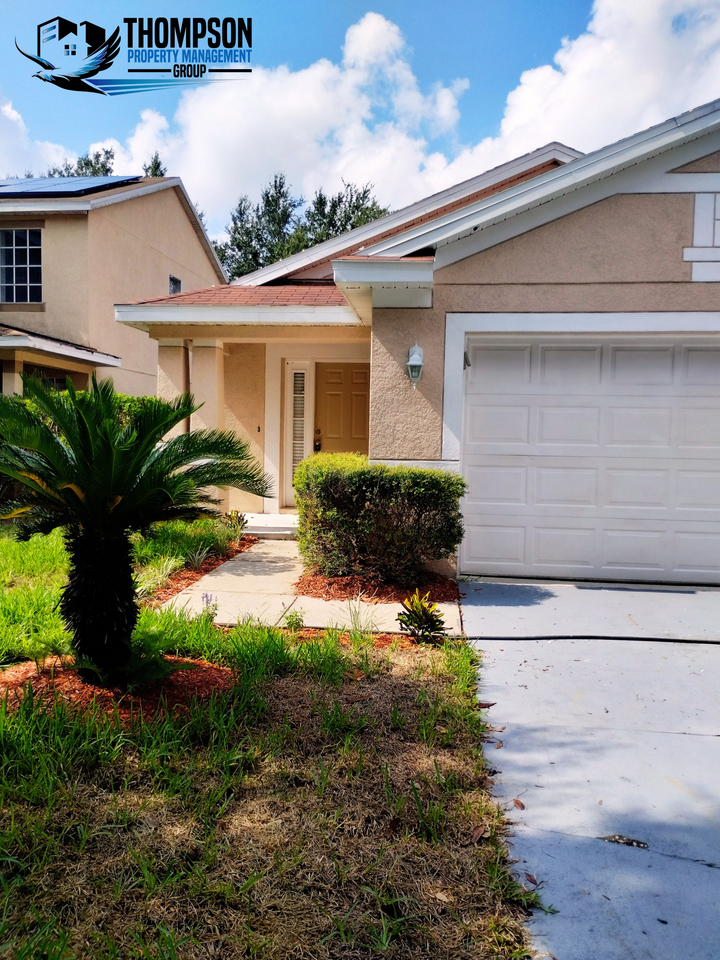 11573 Hammocks Glade Dr - Photo 2 of 17