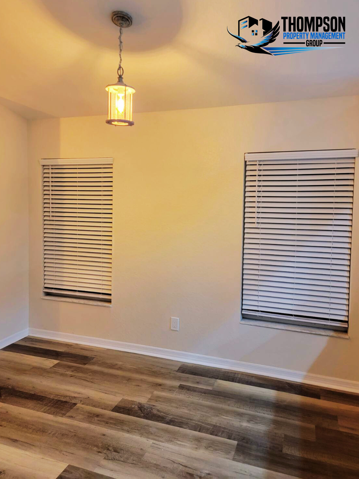 11573 Hammocks Glade Dr - Photo 7 of 17