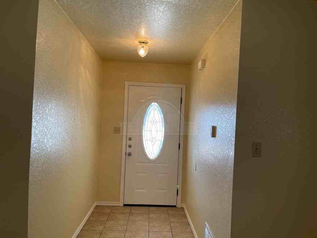 2005 Agate Dr - Photo 3 of 27