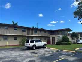 3903 SW 78th Ct Unit 202  