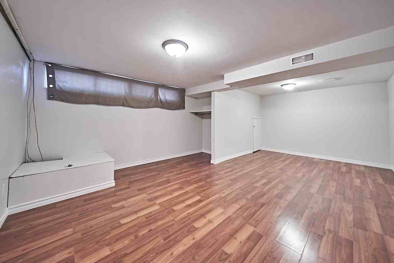 88 Burcher Road - Photo 2 of 20