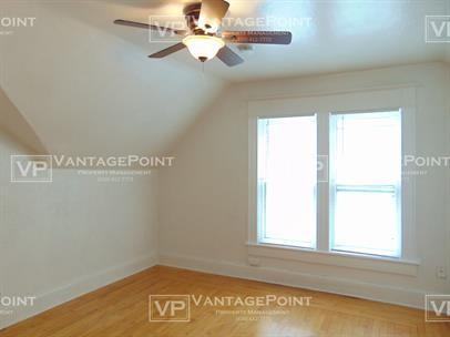 1483 Cedar St - Photo 3 of 12