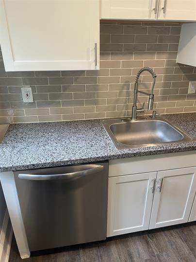 107 W Collings Ave - Photo 3 of 25