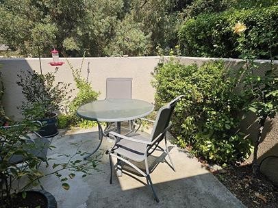 121 Benson Ter - Photo 2 of 26