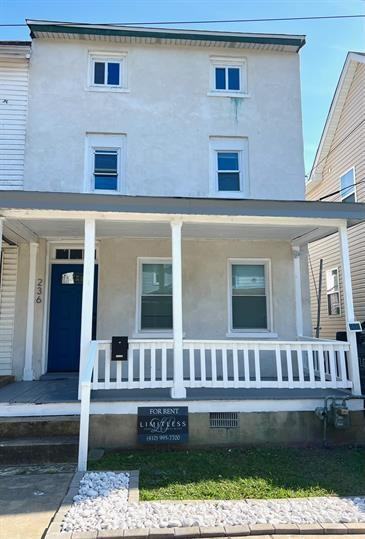 236 W Main St - Photo 2 of 10