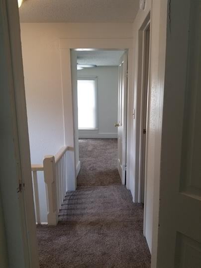 721 N Avenue B - Photo 2 of 10