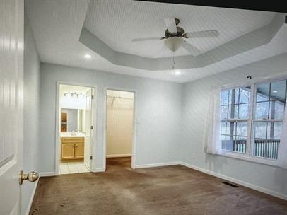 102 Fenton Ct - Photo 3 of 20