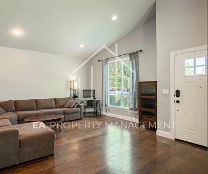 1311 N Haskell St - Photo 2 of 11