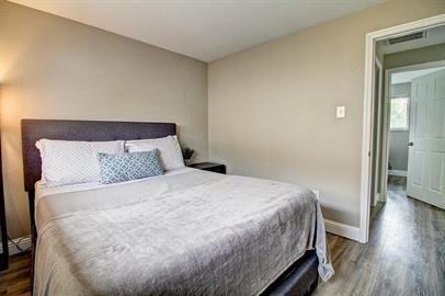 1708 E 37th Ave #1 - Photo 2 of 10