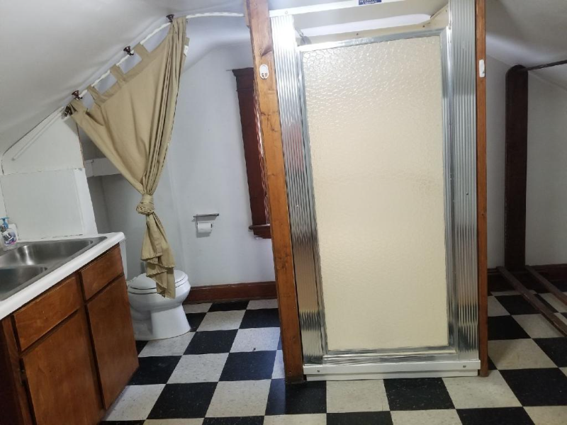 2288 Grandview Ave #3 - Photo 4 of 15