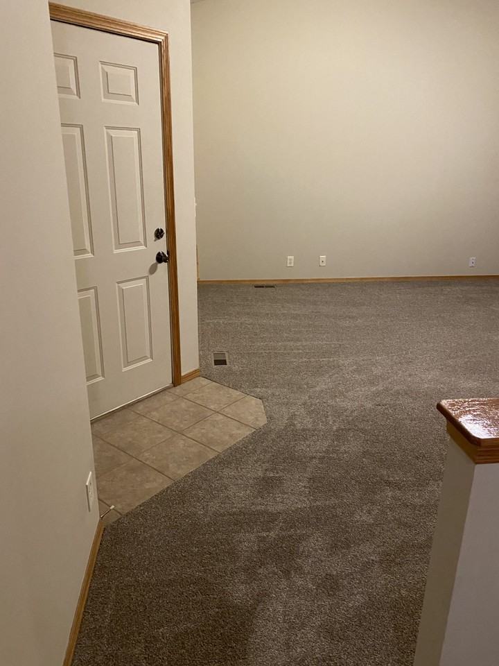 431 N Creek Trail St - Photo 3 of 16